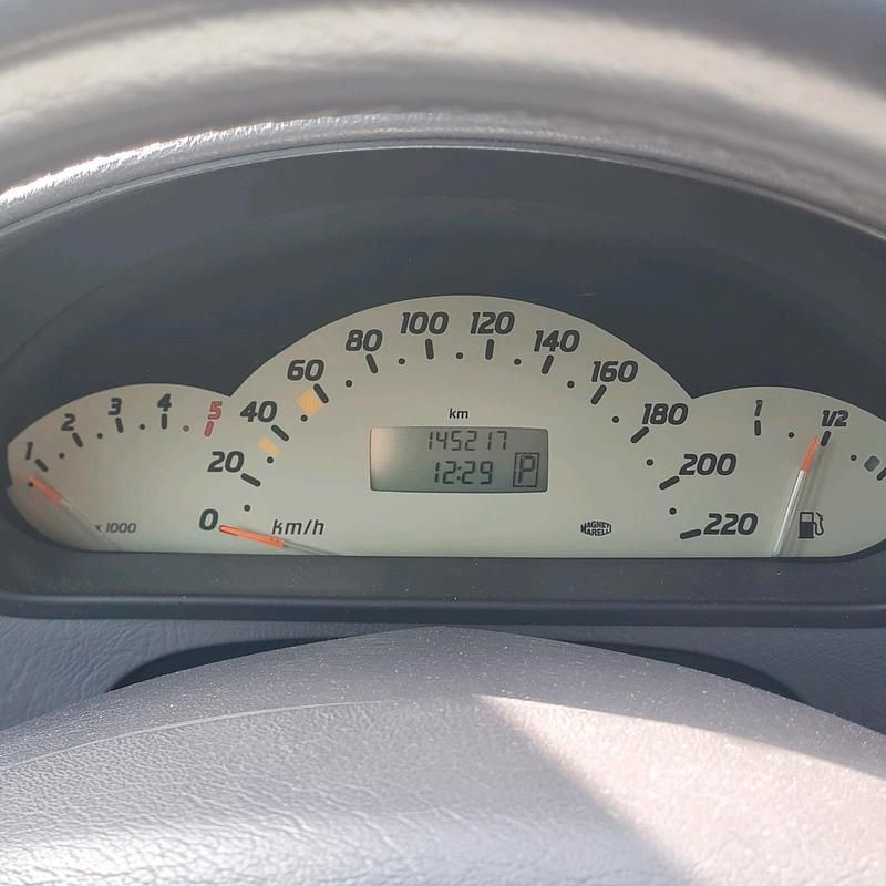 Gebraucht Mercedes A170 85 PS (62 kW) 2004 Grau Kleinwagen