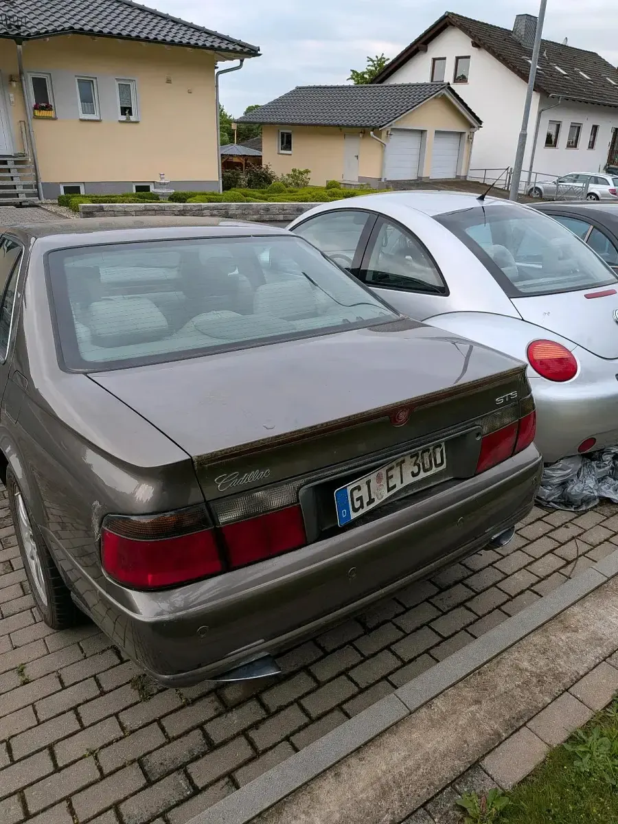 Gebraucht Cadillac STS 301 PS (221 kW) 2002 Beige Limousine