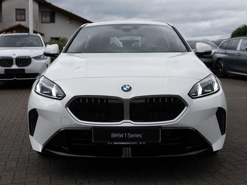 Neu BMW 120 M Sport 170 PS (125 kW) 2025 Weiß Kleinwagen