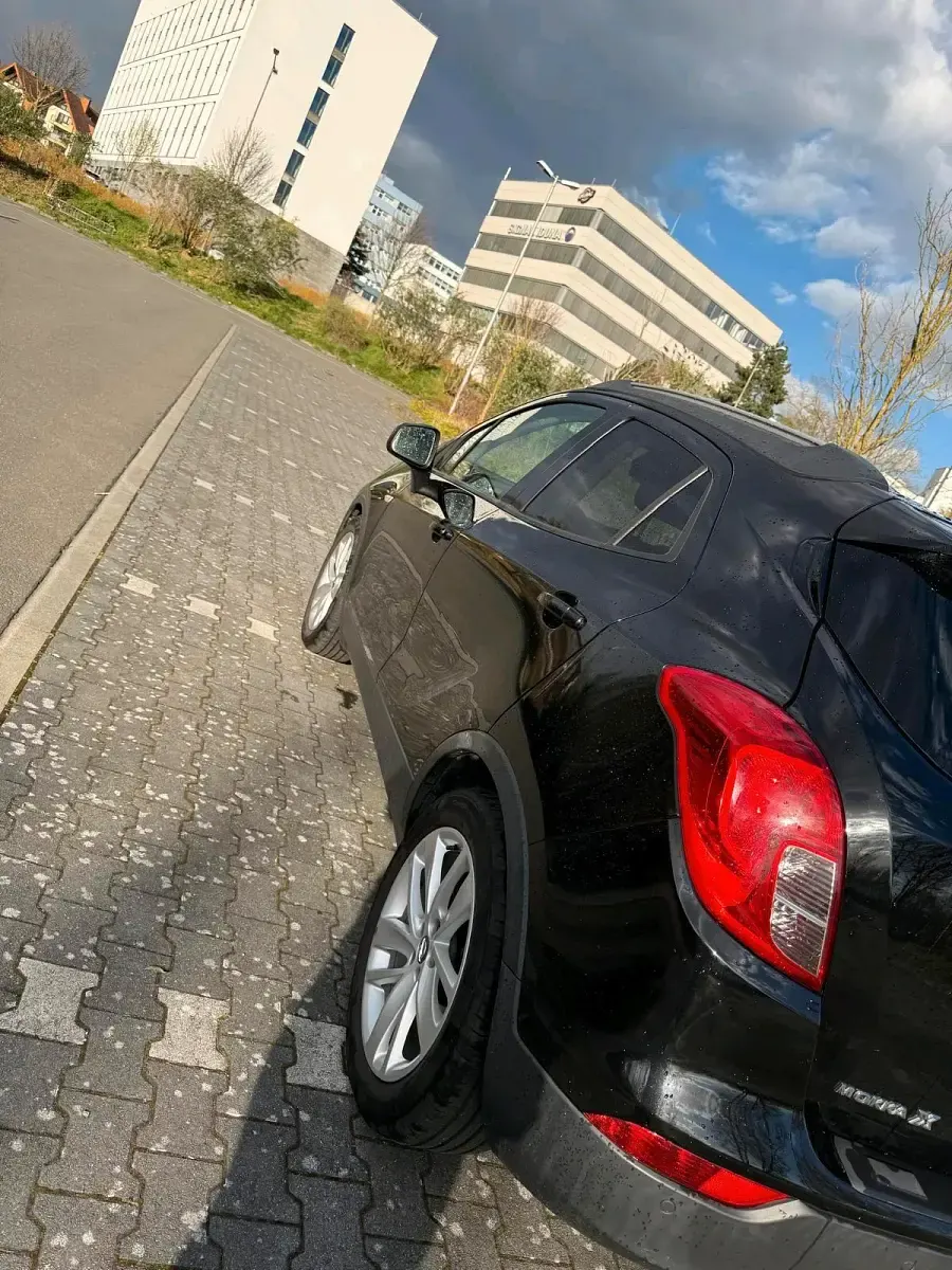Second-hand Opel Mokka X 140 CP (102 kW) 2017 Negru SUV