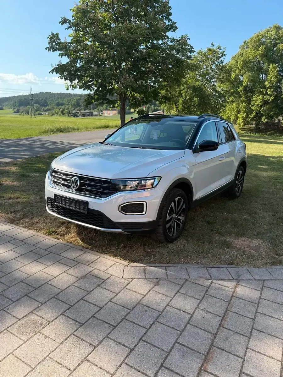 Gebraucht VW T-Roc United 150 PS (110 kW) 2020 Weiß SUV