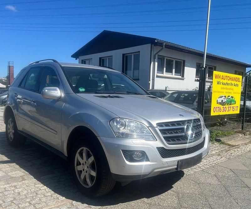 Silber Gebraucht 2008 Mercedes ML280 SUV | 8.900 € (Superpreis) - Bild 1/4
