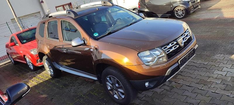 Gebraucht Dacia Duster 125 PS (91 kW) 2014 Gold SUV