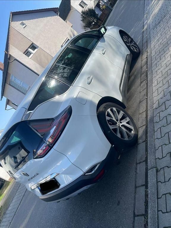 Gebraucht Renault Espace Intens 160 PS (117 kW) 2018 Weiß Van / Kleinbus