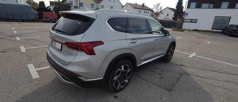 Gebraucht Hyundai Santa Fe 193 PS (141 kW) 2023 Silber SUV