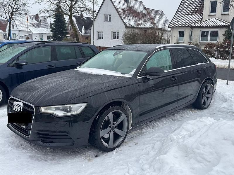 Gebraucht Audi A6 204 PS (150 kW) 2014 Schwarz Kombi