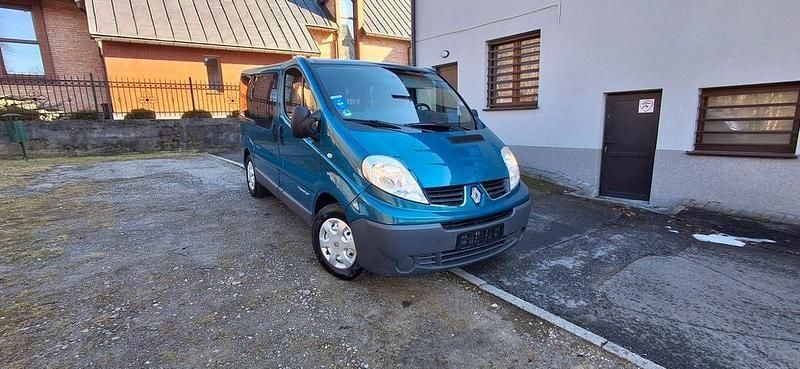 Gebraucht Renault Trafic 145 PS (106 kW) 2010 Blau Van / Kleinbus
