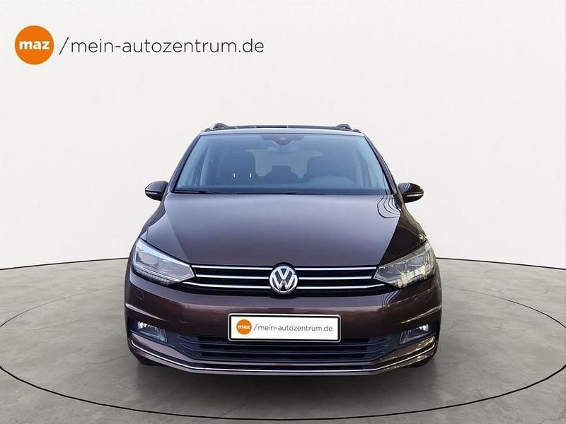 Gebraucht VW Touran Highline 190 PS (139 kW) 2016 Nutshell brown Van / Kleinbus