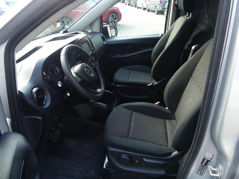 Second-hand Mercedes Vito 190 CP (139 kW) 2019 Alb Van