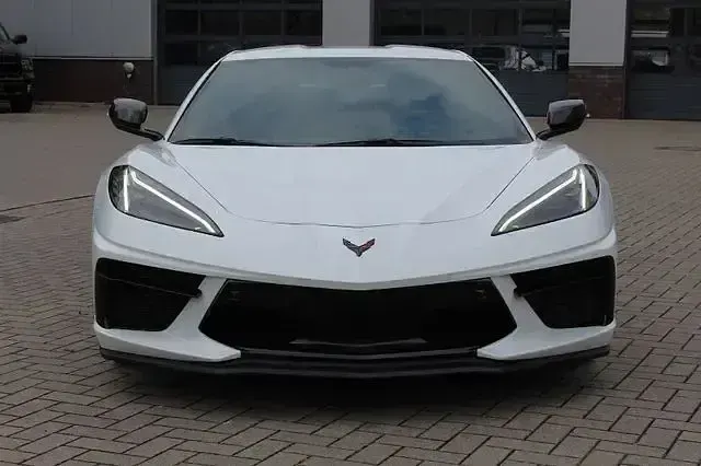 Używany Corvette C8 520 KM (382 kW) 2022 Biały