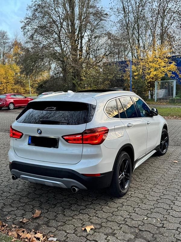 Gebraucht BMW X1 xLine 190 PS (139 kW) 2016 Weiß SUV
