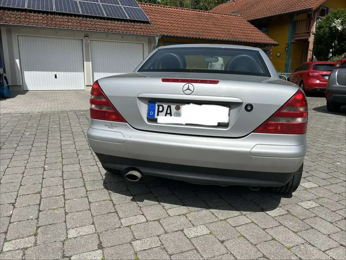 Gebraucht Mercedes SLK200 136 PS (100 kW) 1998 Silber Cabrio
