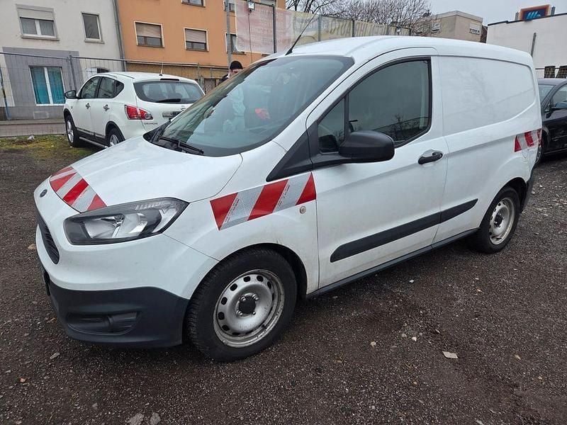 Weiß Gebraucht 2018 Ford Transit Basis Van / Kleinbus | 3.900 € (Superpreis) - Bild 1/4