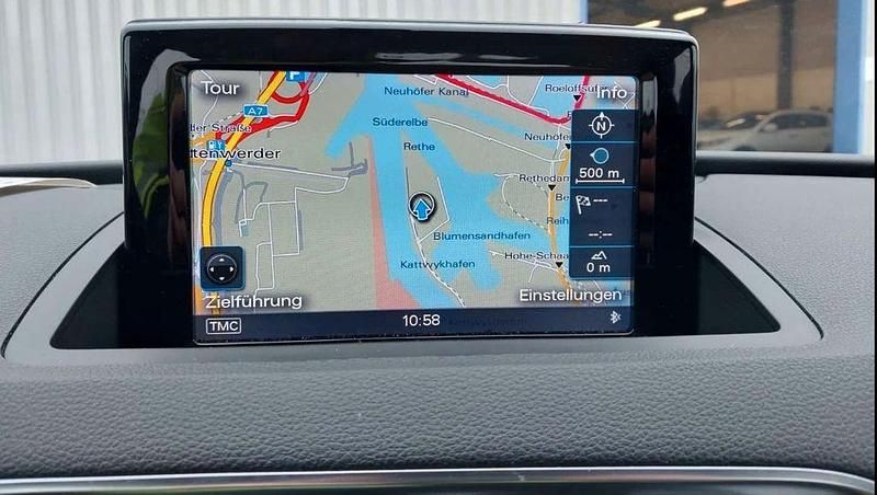 Gebraucht Audi Q3 S-Line 179 PS (131 kW) 2015 Grau SUV