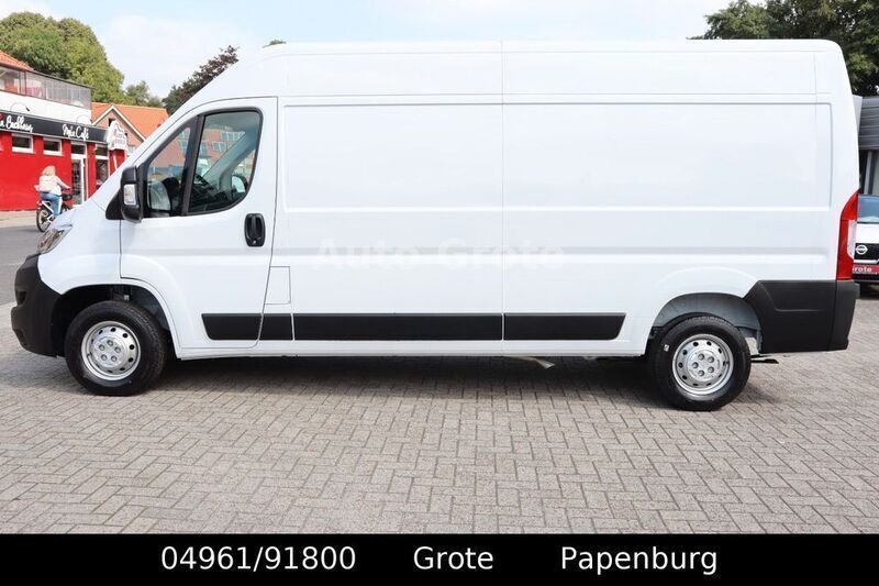 Gebraucht Opel Movano 165 PS (121 kW) 2024 Weiß Van