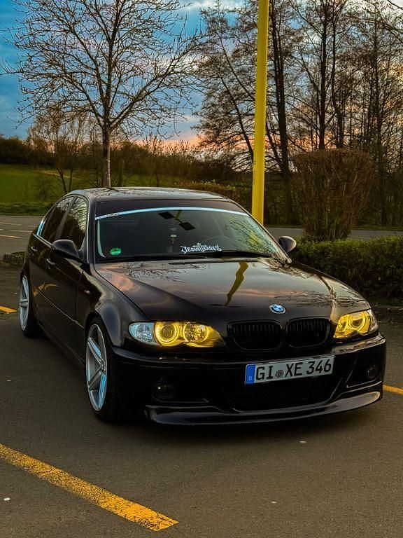 Gebraucht BMW 320 Performance 170 PS (125 kW) 2002 Schwarz Limousine