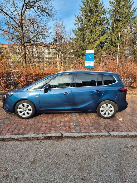 Gebraucht Opel Zafira 131 PS (96 kW) 2016 Blau Van / Kleinbus