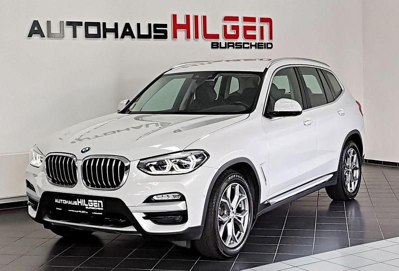 Mineralweiss metallic Gebraucht 2018 BMW X3 xLine SUV | 28.950 € (Fairer Preis) - Bild 1/4