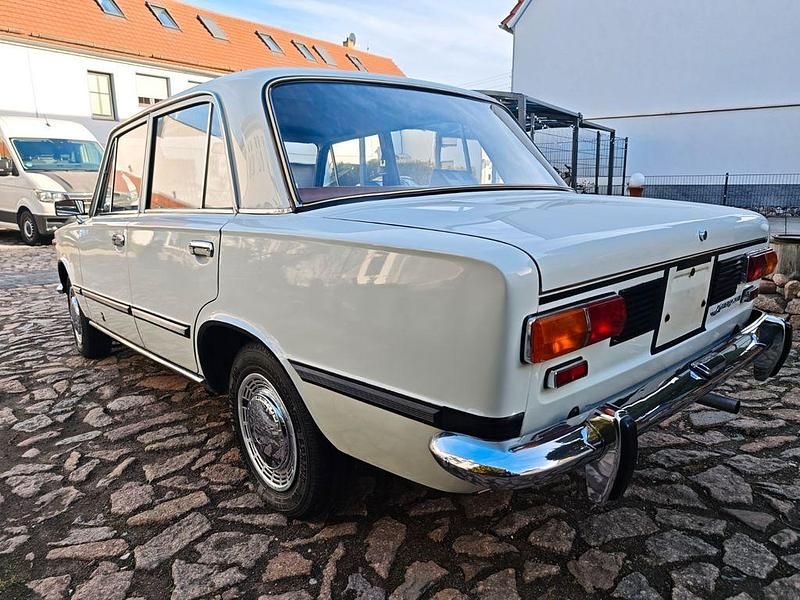 Gebraucht Lada 2101 60 PS (44 kW) 1973 Weiß Limousine