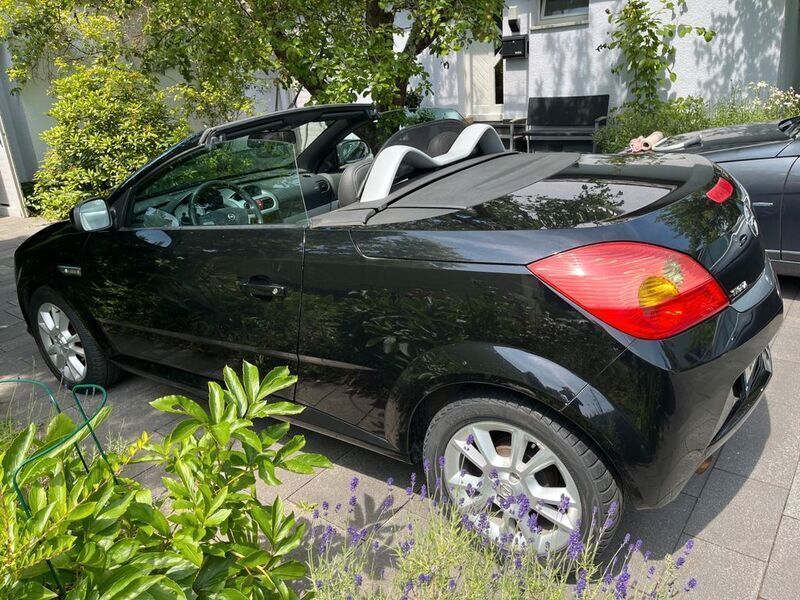 Schwarz Gebraucht 2007 Opel Tigra Cabrio | 1.650 € (Guter Preis) - Bild 1/4