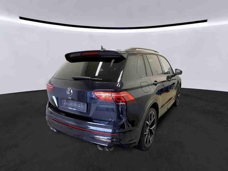 Gebraucht VW Tiguan Style 320 PS (235 kW) 2022 Deep black perleffekt SUV
