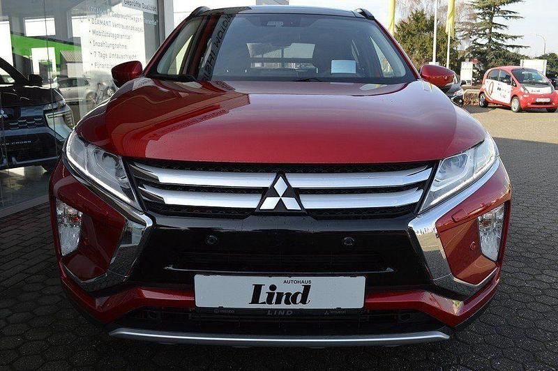 Gebraucht Mitsubishi Eclipse Cross Top 163 PS (119 kW) 2019 Rot SUV