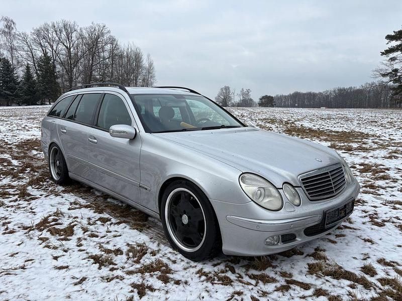 Gebraucht Mercedes E50 AMG 306 PS (225 kW) 2004 Silber Limousine