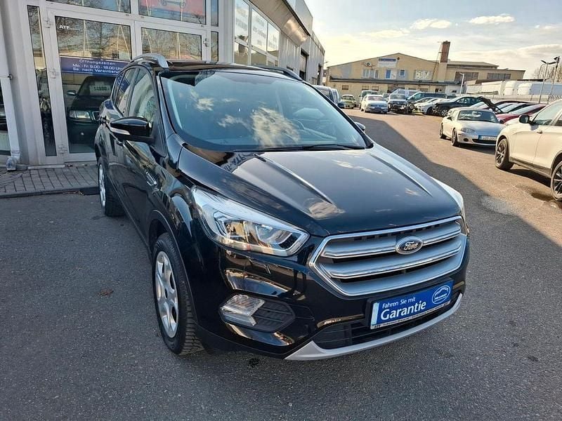 Gebraucht Ford Kuga Cool & Connect 150 PS (110 kW) 2019 Schwarz SUV