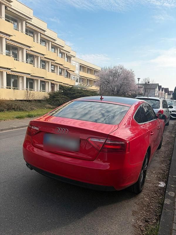 Gebraucht Audi A5 163 PS (119 kW) 2014 Rot Coupé