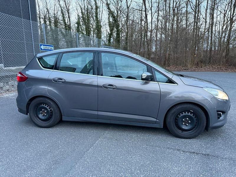 Gebraucht Ford C-MAX Titanium 150 PS (110 kW) 2014 Van / Kleinbus