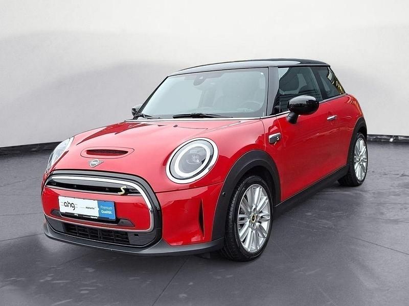 Gebraucht Mini Cooper SE Classic 135 kW (184 PS) 2022 Rot Kleinwagen