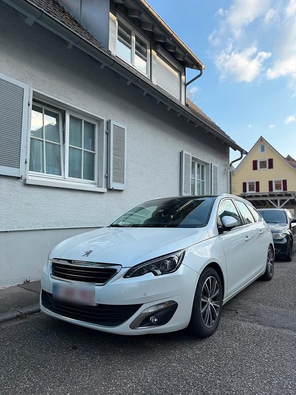 Gebraucht Peugeot 308 150 PS (110 kW) 2016 Weiß Kombi