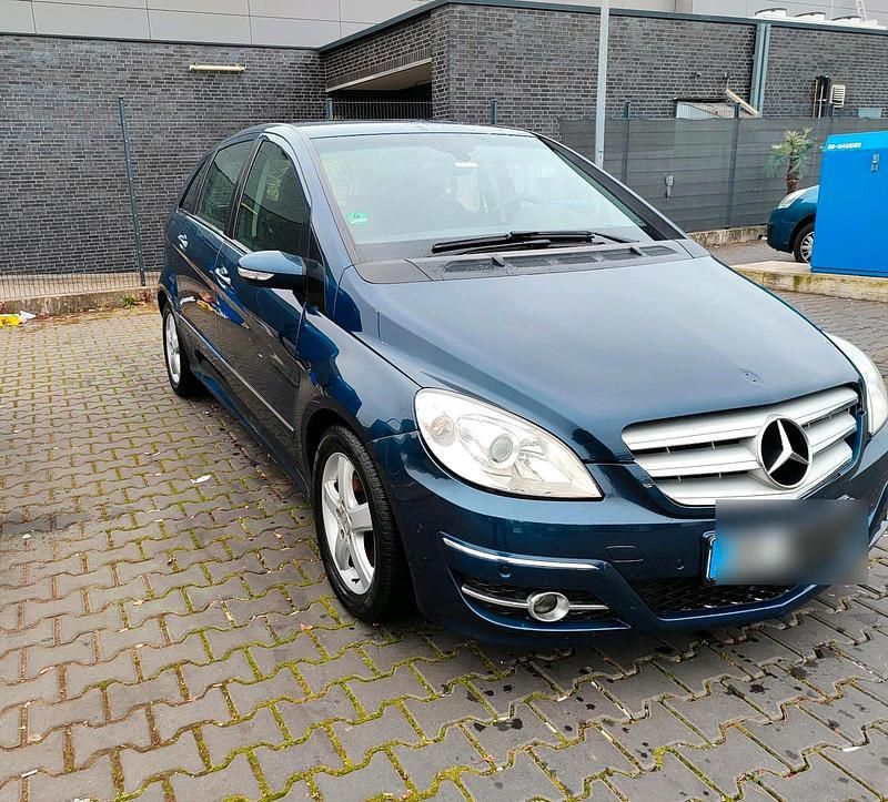 Blau Gebraucht 2008 Mercedes B200 Van / Kleinbus | 2.799 € (Superpreis) - Bild 1/4