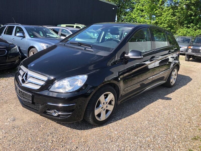 Gebraucht Mercedes B200 193 PS (141 kW) 2008 Schwarz Van / Kleinbus