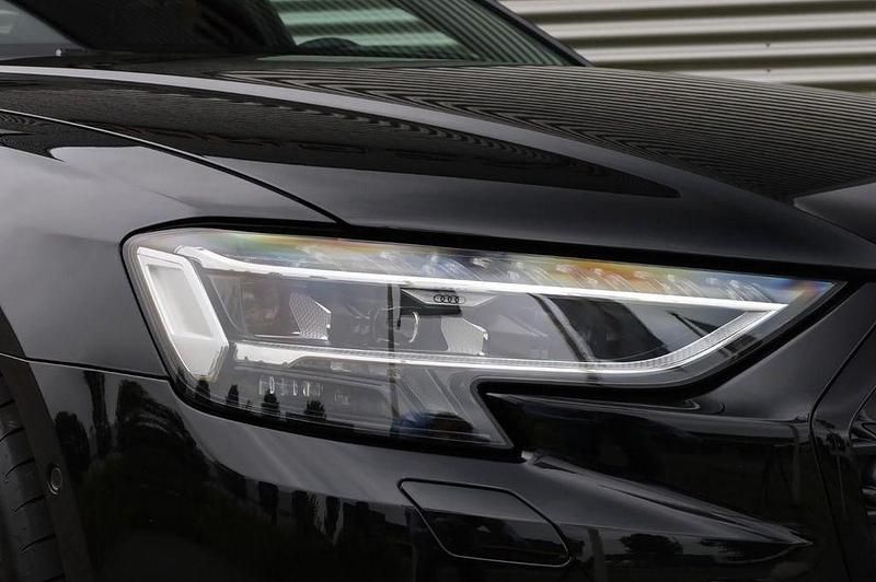 Gebraucht Audi S8 Sport 571 PS (419 kW) 2024 Schwarz Limousine