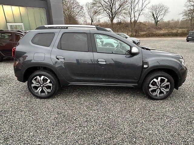 Gebraucht Dacia Duster Prestige 131 PS (96 kW) 2022 Grau SUV