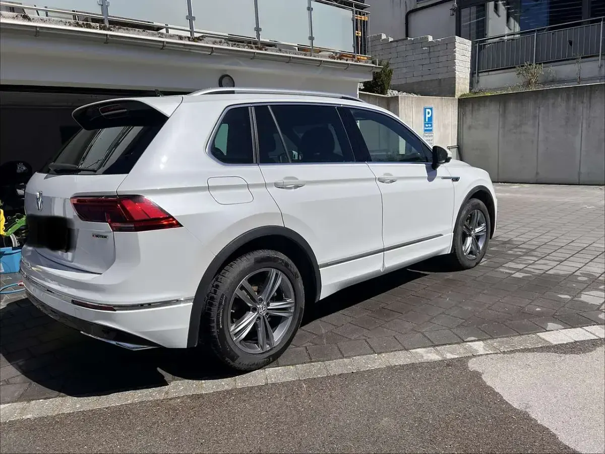 Gebraucht VW Tiguan Highline 220 PS (161 kW) 2018 Weiß SUV