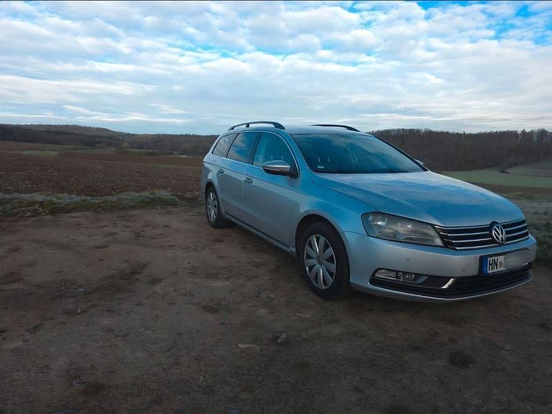 Gebraucht VW Passat 122 PS (89 kW) 2011 Silber Limousine