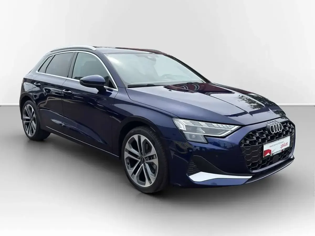 Gebraucht Audi A3 Advanced 150 PS (110 kW) 2025 Blau Limousine