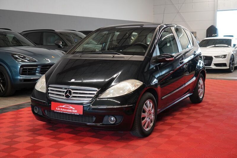 Schwarz Gebraucht 2004 Mercedes A150 Elegance Limousine | 595 € (Superpreis) - Bild 1/4