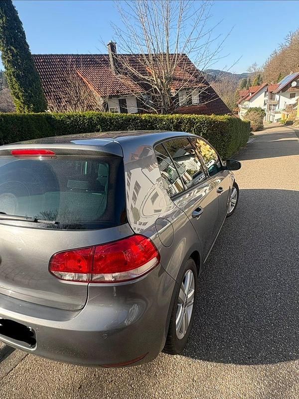 Gebraucht VW Golf VII Edition 140 PS (102 kW) 2012 Grau Kombi