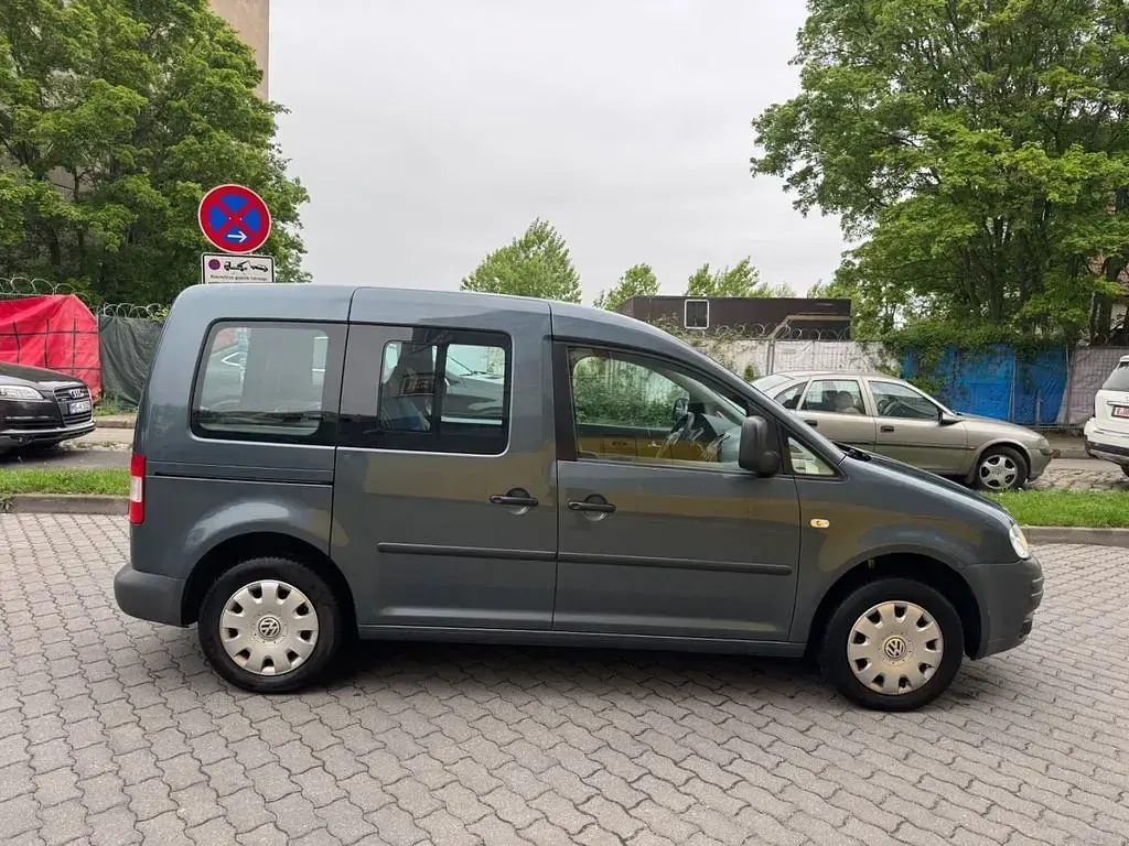 Gebraucht VW Caddy Team 109 PS (80 kW) 2009 Grau Van / Kleinbus