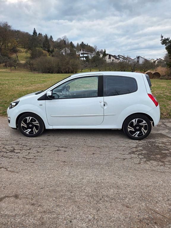 Gebraucht Renault Twingo Initiale Paris 75 PS (55 kW) 2014 Weiß Kleinwagen