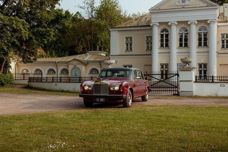 Rot Gebraucht 1978 Rolls Royce Silver Shadow Limousine | 48.000 € - Bild 1/4
