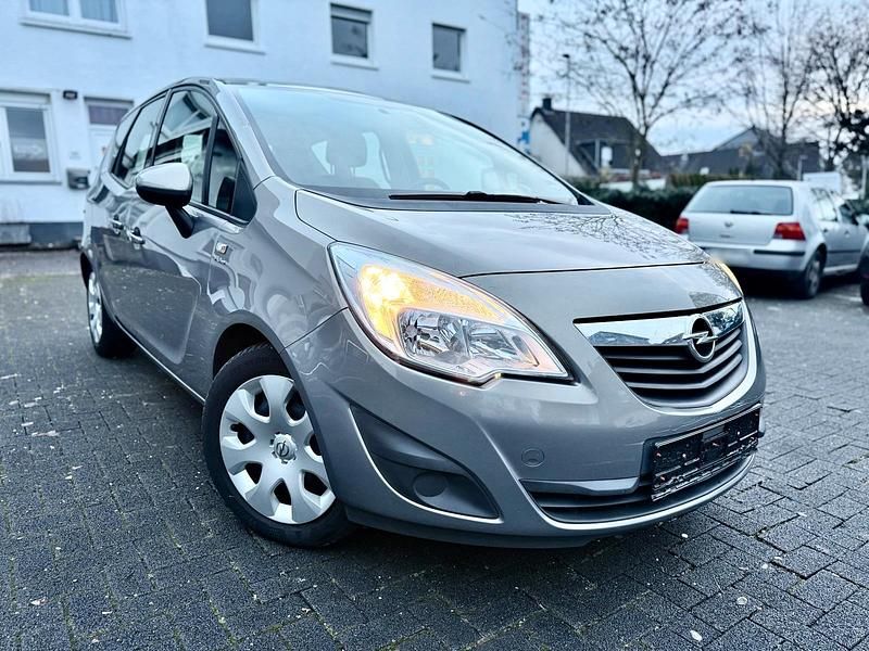 Gebraucht Opel Meriva Active 110 PS (80 kW) 2013 Beige Van / Kleinbus