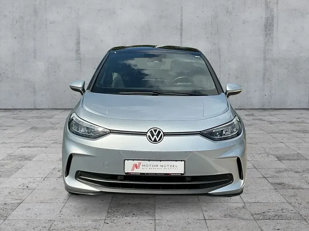 Gebraucht VW ID.3 Pro 150 kW (204 PS) 2024 Scale silver metallic Kleinwagen