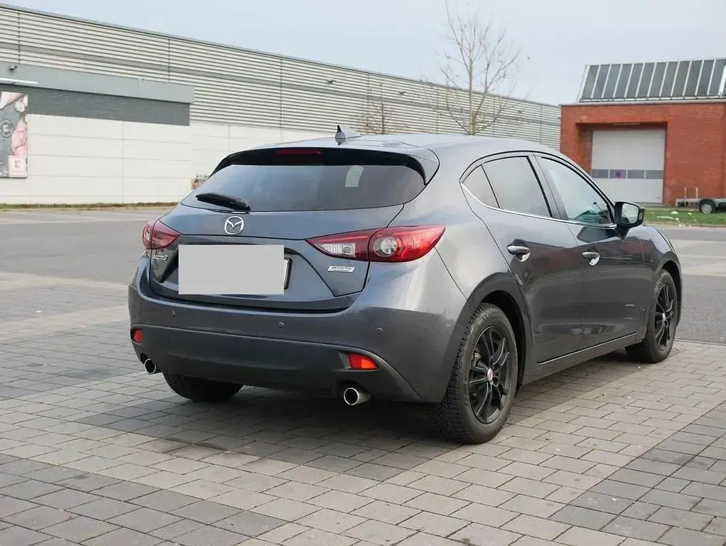Gebraucht Mazda 3 Center-Line 150 PS (110 kW) 2016 Grau Limousine