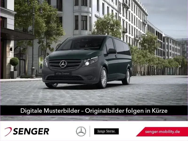 Grün Gebraucht 2022 Mercedes e-Vito Van / Kleinbus | 31.950 € (Guter Preis) - Bild 1/1