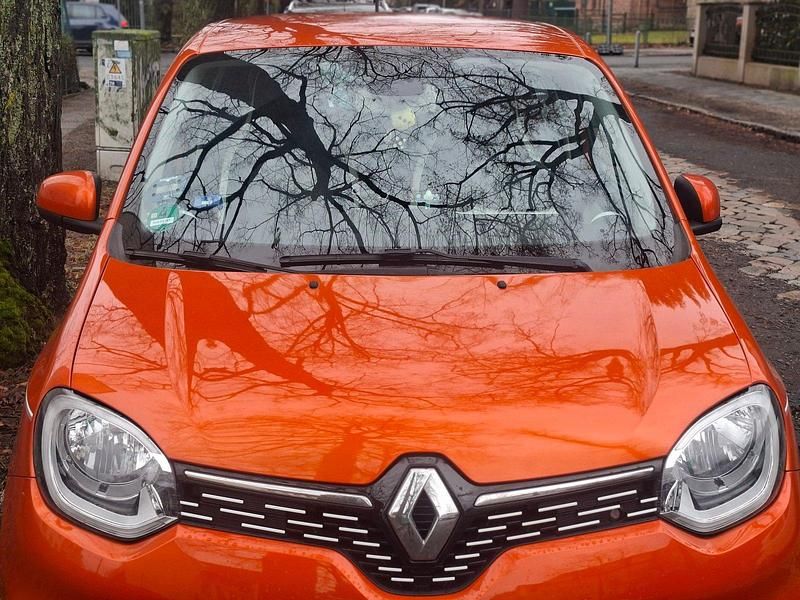 Gebraucht Renault Twingo Vibes 60 kW (82 PS) 2021 Orange Kleinwagen