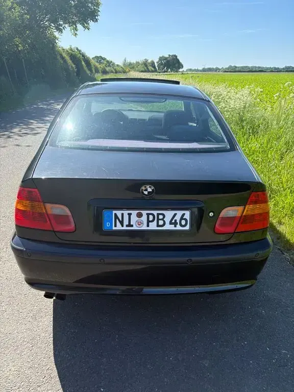 Gebraucht BMW 320 Shadowline 170 PS (125 kW) 2003 Schwarz Limousine